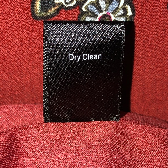 Blu Pepper Floral Keyhole Dress - Picture 8 of 8